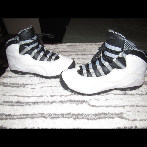 Air Jordan Retro 10s - Picture 2 of 3
